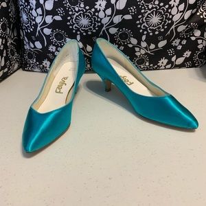 Fay a 1” satin Teal pumps